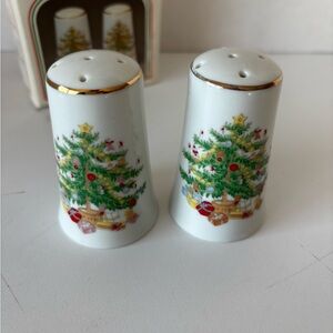 VTG Jay Imports & Co Salt and Pepper Shakers with Christmas Tree and Gold Trim